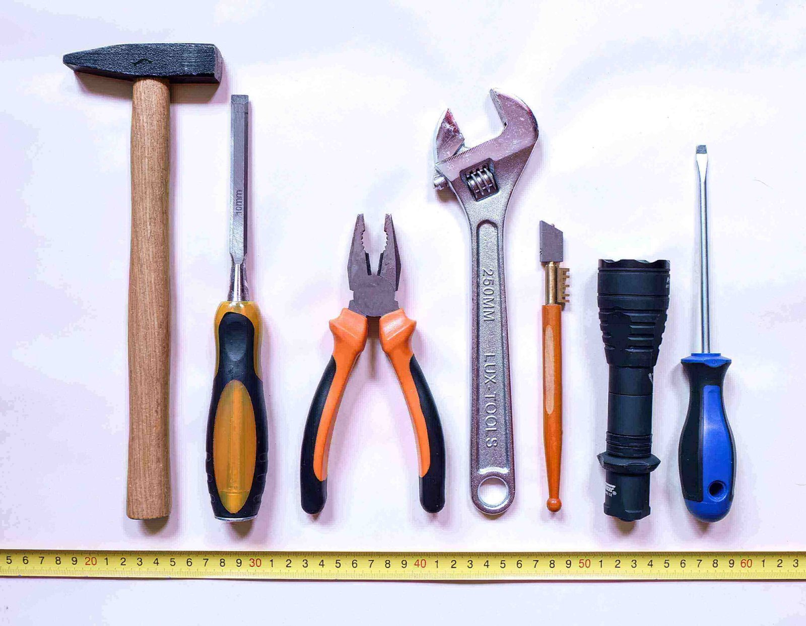 12 Essential Electrical Tools Name With Pictures Engineers Hub