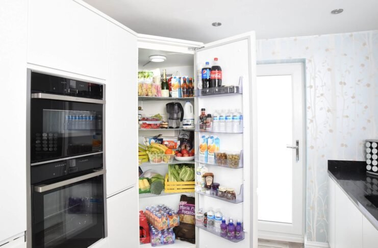 How to reduce electricity consumption of refrigerator