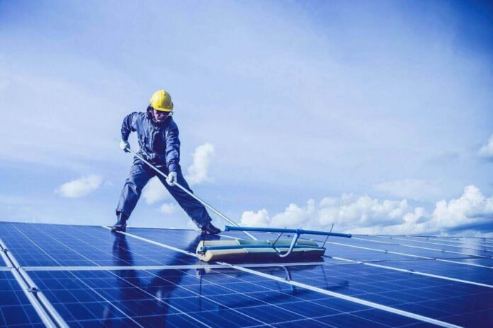 How to clean rooftop solar panels